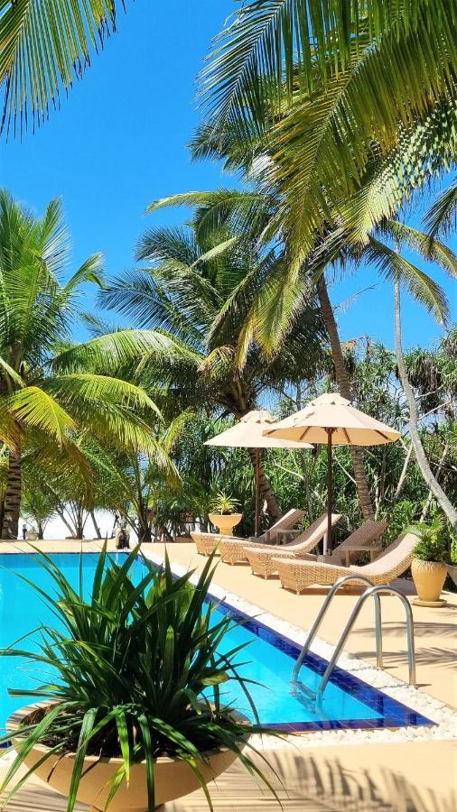 Golden Beach Paradise Tangalle Exterior photo