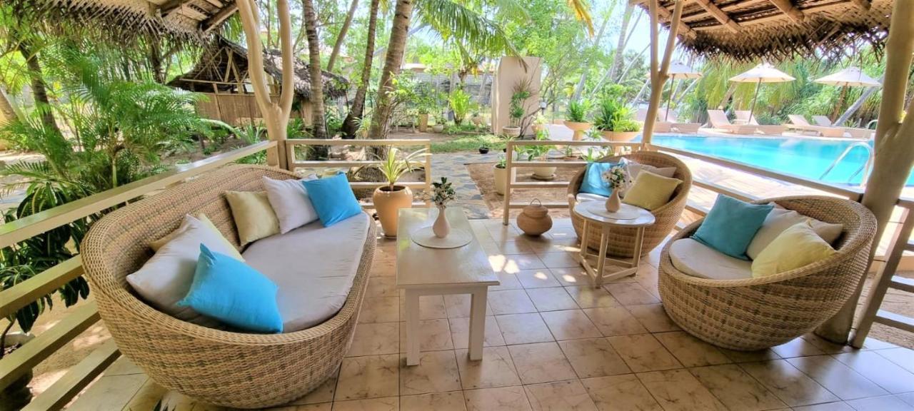 Golden Beach Paradise Tangalle Exterior photo